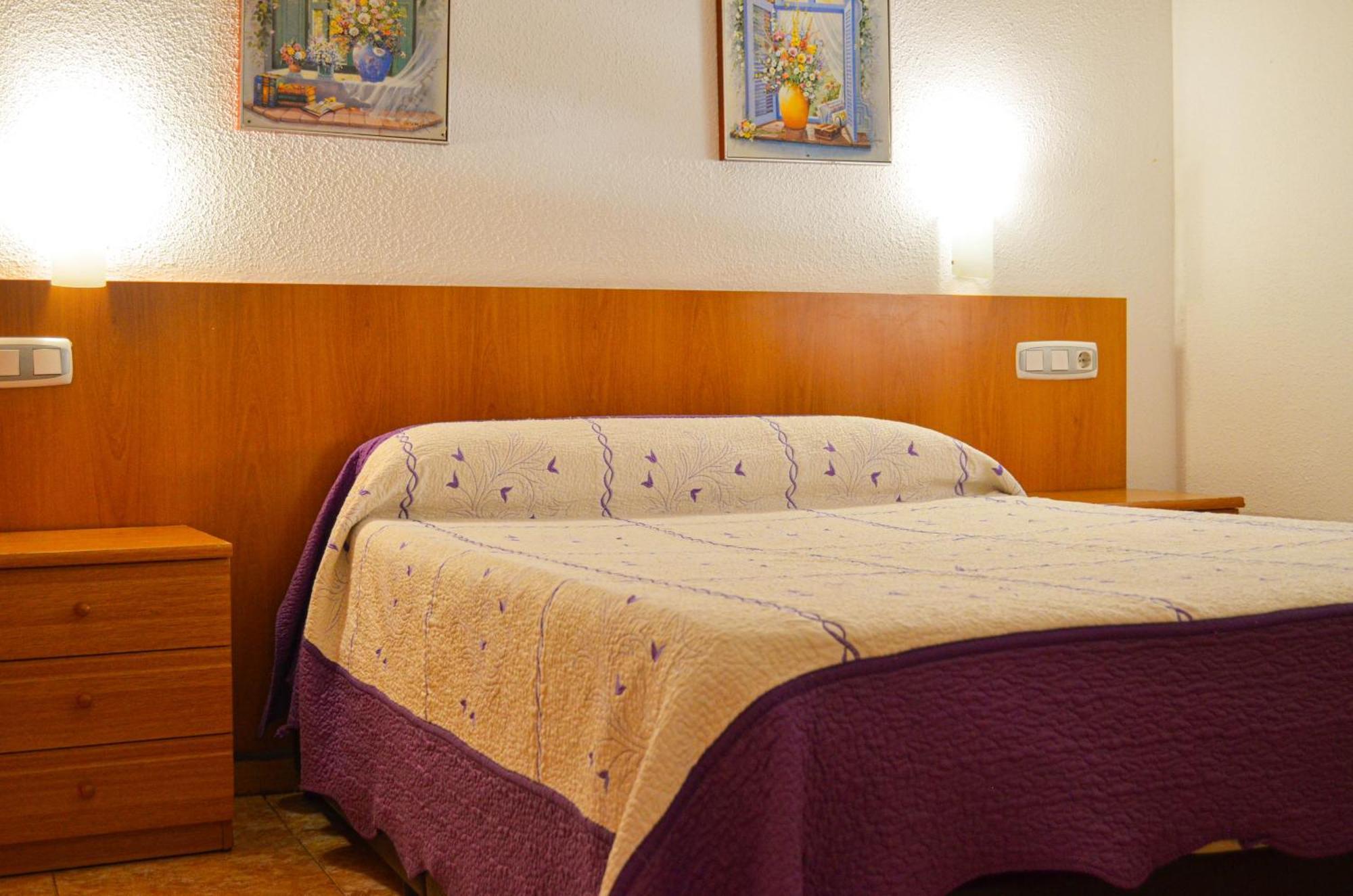 Hostal Gran Via Levante トレビエハ エクステリア 写真